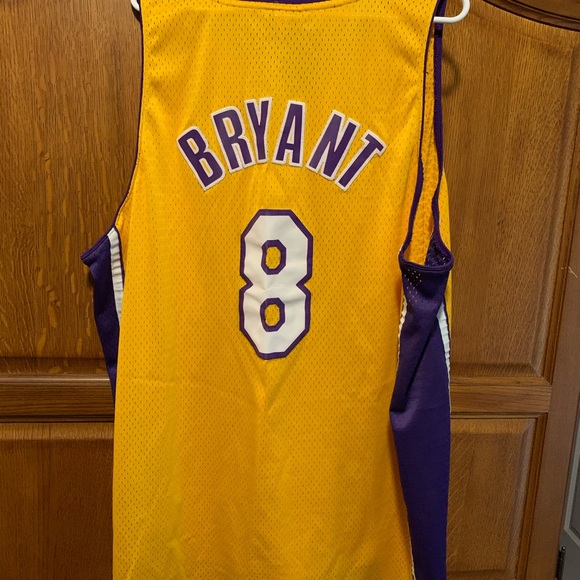 Vintage Kobe Bryant Basketball Jersey - Picture 7 of 8